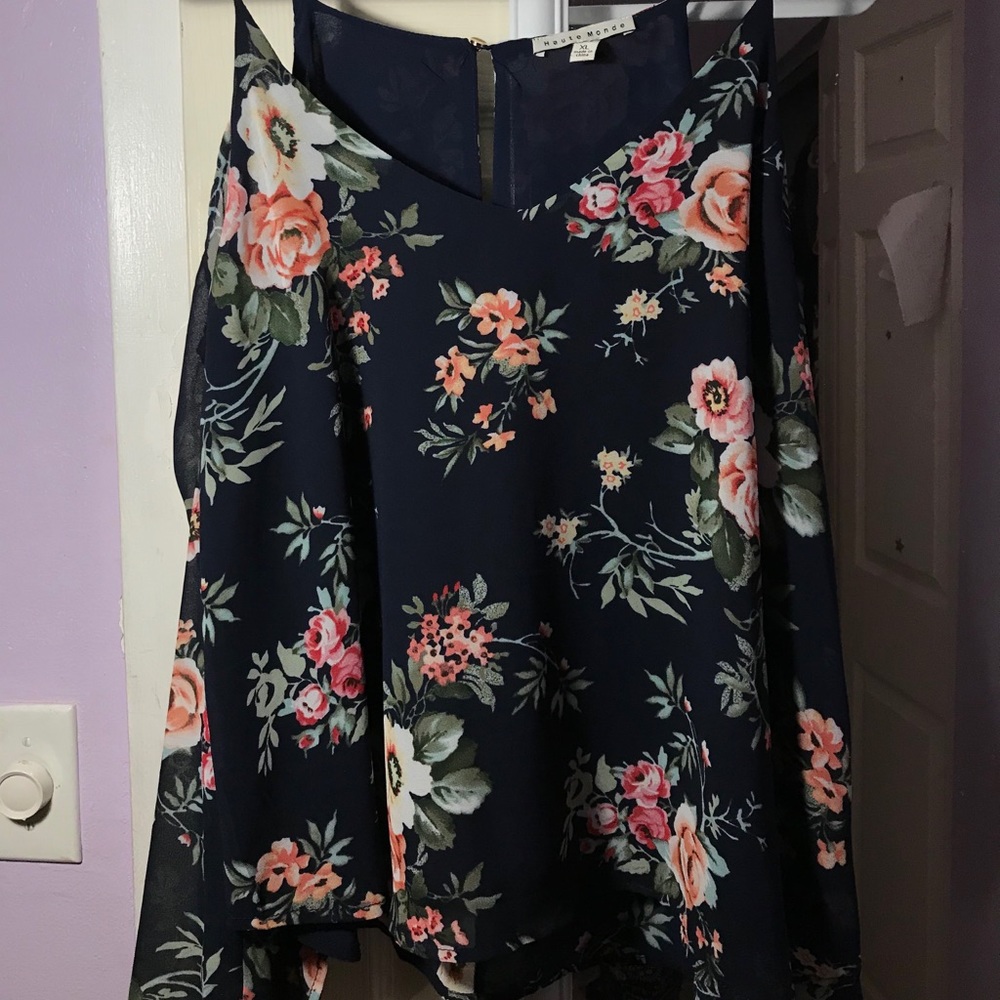Flowy Floral Tank top